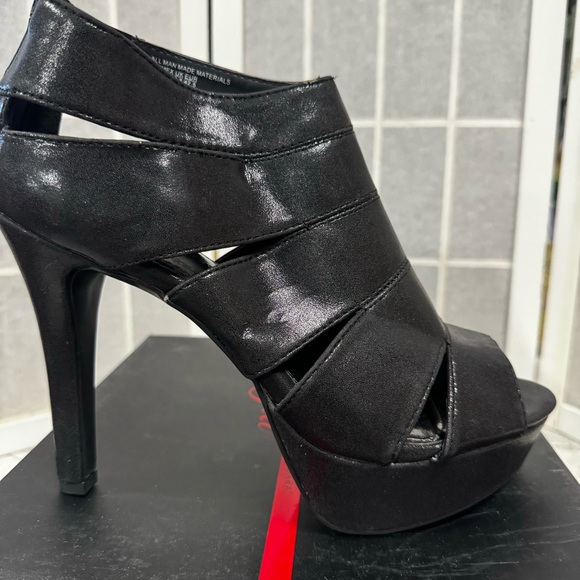 Sofia black high heels size 10 new - Picture 7 of 7